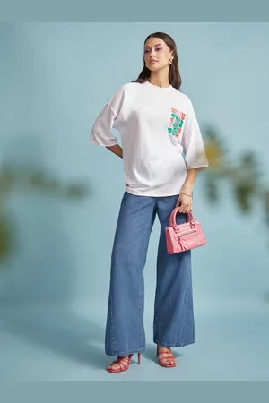 Styli Women Dropped Shoulder Contrast Graphic Oversized T-Shirt