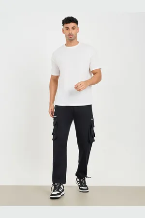 Styli Men Relaxed Mid-Rise Cotton Cargo Trousers