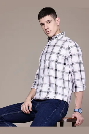 Nautica Men Classic Checked Pure Cotton Casual Shirt