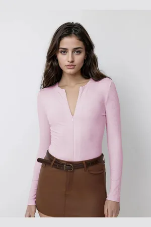 KOTTY Women V-Neck Long Sleeves Fitted Top