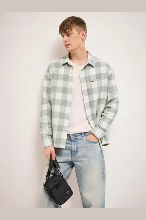 The Bear House Men Cotton Checked Relaxed Fit Casual Shirt