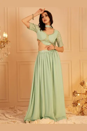 indo street Embroidered Crop Top & Maxi Skirt With Dupatta Co-Ords