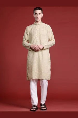 MANQ Floral Embroidered Thread Work Mandarin Collar Pure Cotton Straight Kurta