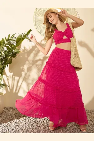 Berrylush V Neck Sleeveless Top With Skirt