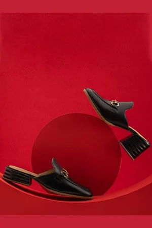 SAINT G. Women Solid Leather Mules