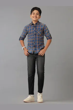 UNDER FOURTEEN ONLY Boys Spread Collar Checked Cotton Casual Shirt