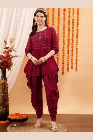 indo street Women Floral Yoke Design Regular Kurti with Dhoti Pants