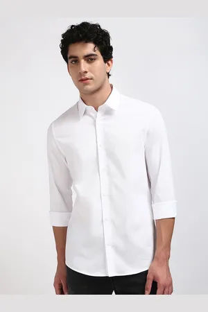 Calvin Klein Men Spread Collar Solid Cotton Casual Shirt