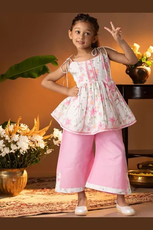 Vastramay Girls Floral Printed Shoulder Straps Pleated Cotton A-Line Kurti with Palazzos