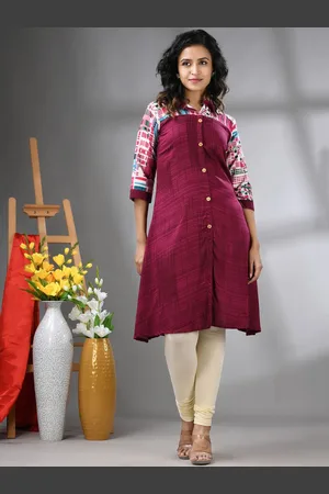 Charukriti Women Floral Kurta