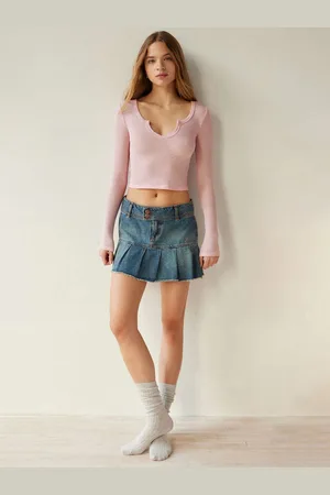 JC Mode Women Solid Scoop Neck Top
