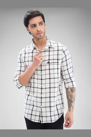 SPYKAR Men Slim Fit Opaque Checked Spread Collar Casual Shirt