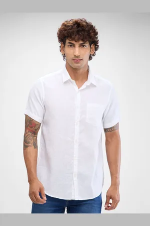 SPYKAR Men Slim Fit Opaque Solid Spread Collar Casual Shirt