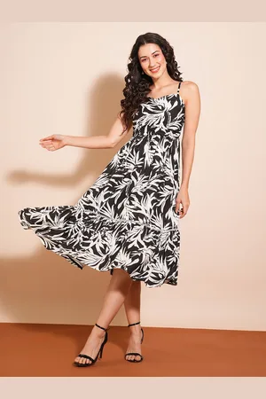 Globus Tropical Printed Tiered Fit & Flare Midi Dress