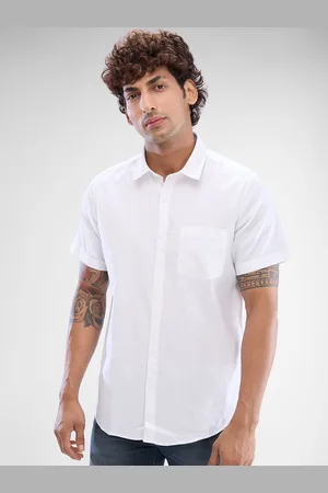 SPYKAR Men Solid Slim Fit Opaque Casual Shirt