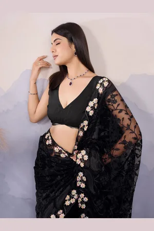 VAIRAGEE Floral Embroidered Net Saree