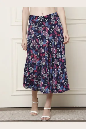GRACIT Women Floral Printed Knee Length Flared Skirt With Inner Shorts