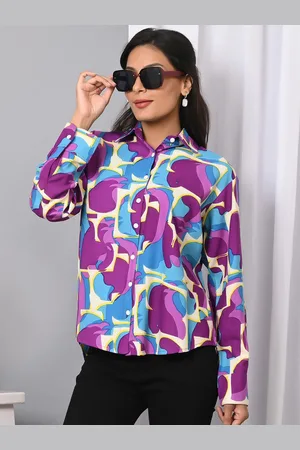 IQRAAR Women Spread Collar Abstract Printed Casual Shirt