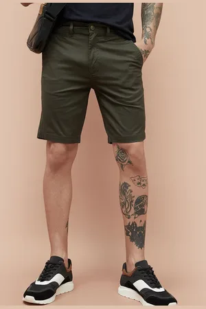 Lifestyle Men Solid Cotton Shorts