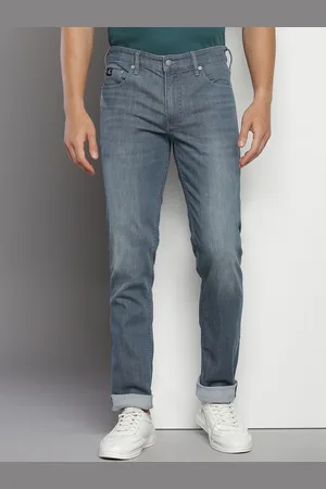 Calvin Klein Men Mid-Rise Clean Look Whiskers and Chevrons Light Fade Stretchable Jeans