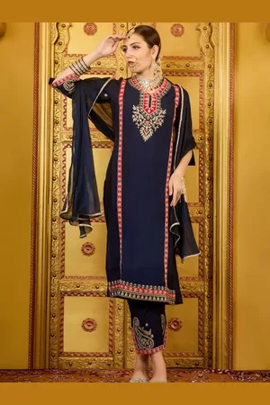 Globus Floral Embroidered Regular Thread Work Straight Kurta With Trousers & Dupatta
