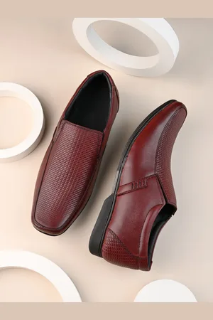 MENGLER Men Textured Formal Leather Slip-On Shoes