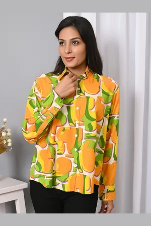 IQRAAR Women Spread Collar Abstract Printed Casual Shirt