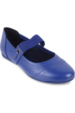 Catwalk Women Leather Velcro Pointed Toe Loafers