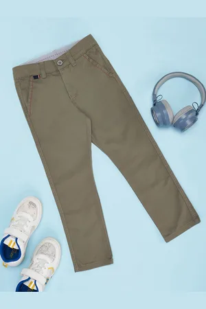 Pantaloons Solid Boys Mid-Rise Cotton Trousers