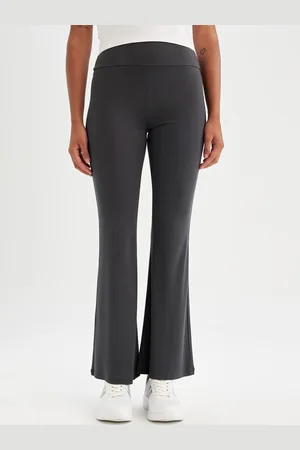 DeFacto Women Mid-Rise Slim Fit Bootcut Trousers