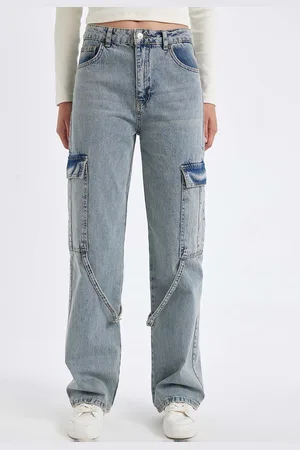 DeFacto Women Solid Heavy Fade Cargos Jeans