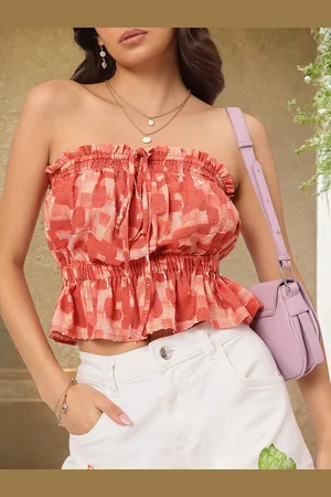 DressBerry Cutesy Chic Dobby Weave Strapless Smocked Top