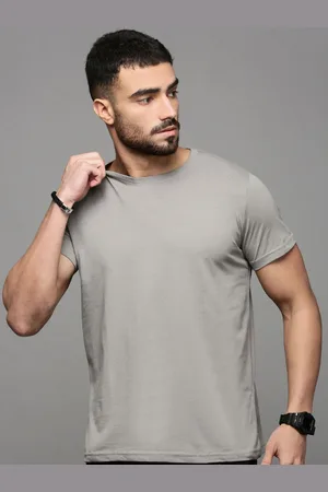 Mast & Harbour Men Solid Round Neck Pure Cotton T-shirt