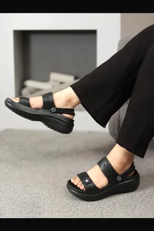 Carlton London Women Rubber Sliders