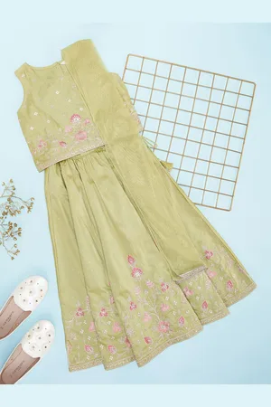 Pantaloons Girls Embroidered Sequinned Ready to Wear Lehenga & Blouse With Dupatta