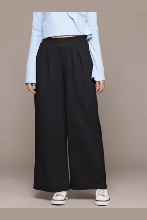 Roadster The Lifestyle Co. Pleated Wide Leg Trousers