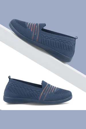 Welcome Women Textured Round Toe Mesh Slip-On Sneakers