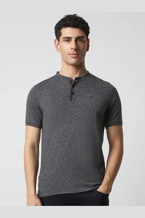 V Dot Men Grey Henley Neck Slim Fit T-shirt