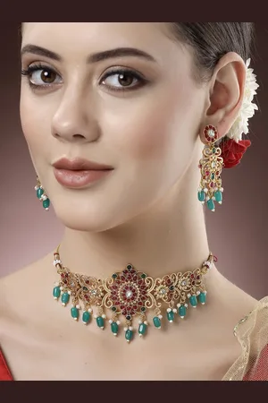 karatcart Gold-Plated Kundan-Stone Studded & Beaded Floral Temple Jewellery