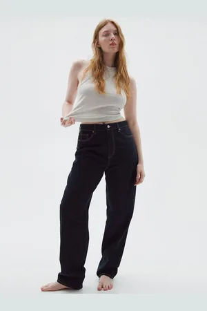 H&M Women Mid Rise No Fade Jeans