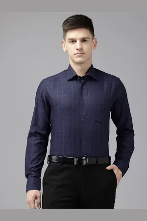 Blackberrys Slim Fit Pure Cotton Textured Checked Formal Shirt