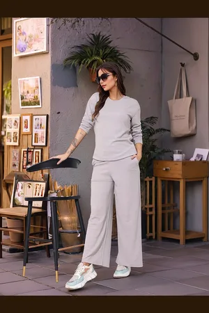 DressBerry Women Tshirt With Trousers Co-Ords Set