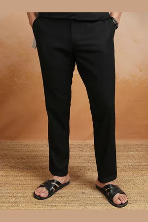 Highlander Men Slim Fit Mid-Rise Flat-Front Chinos Trousers