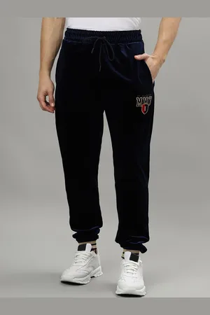 ICONIC Men Solid Mid-Rise Joggers