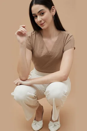 Lifestyle Women Solid V-Neck Top