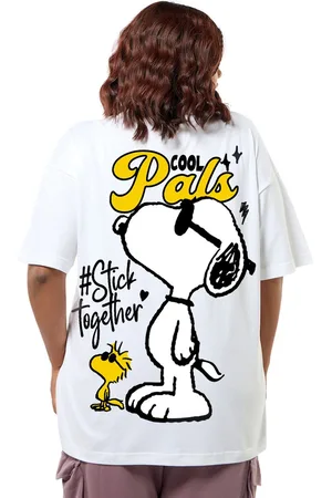 Bewakoof Women Plus Size Peanuts Graphic Printed Round Neck Cotton Oversized T-shirt
