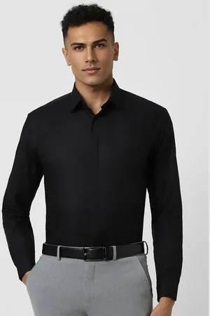 V Dot Men Cutaway Collar Textured Cotton Slim Fit Formal Shirt