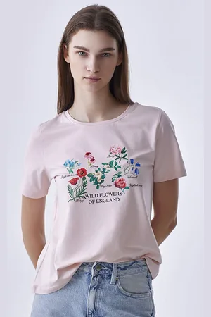 COVER STORY Women Floral Printed Round Neck Cotton T-shirt