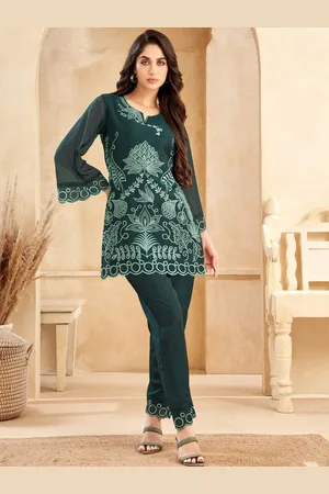 AUTUMN LANE Women Embroidered Pure Cotton Tunic & Trouser Co-Ords