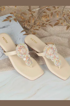 Metro Women Embelished Open Toe Flats with Bows